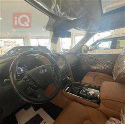 Infiniti QX80